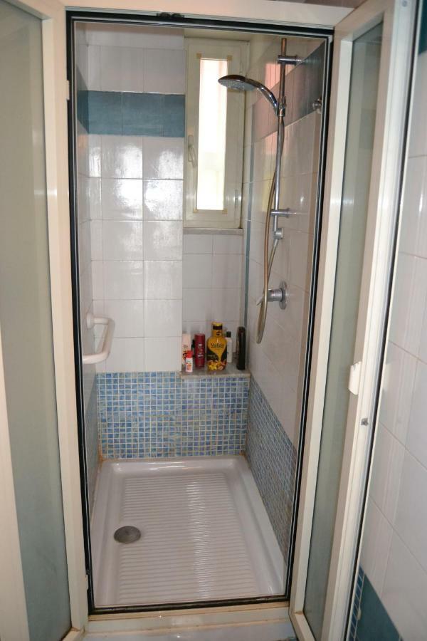 Da Antonella Apartment Naples Luaran gambar